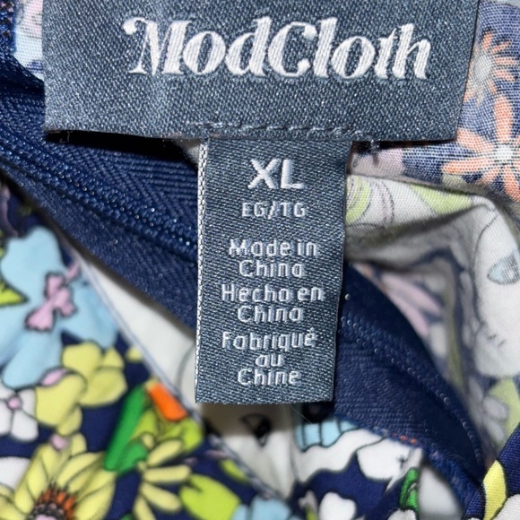 Modcloth Floral Cat Print Skirt - Picture 4 of 5